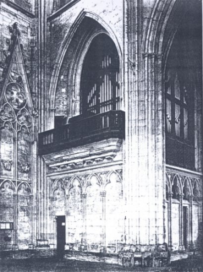 Orgue Anneessens, console sur la tribune ct transept