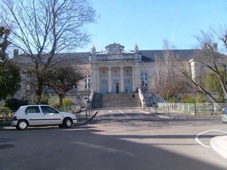 Palais de justice